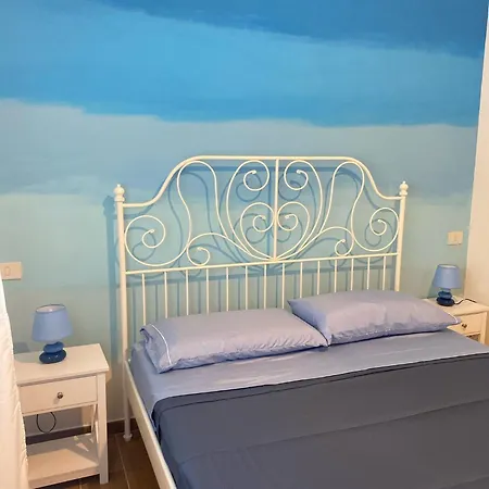 Apartment Casa Rossella Fronte Mare A *