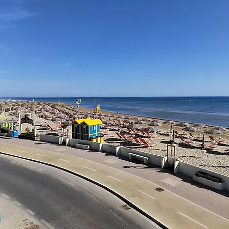 Casa Rossella Fronte Mare A Marotta
