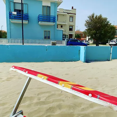Apartamento Casa Rossella Fronte Mare A