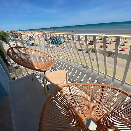 Casa Rossella Fronte Mare A
